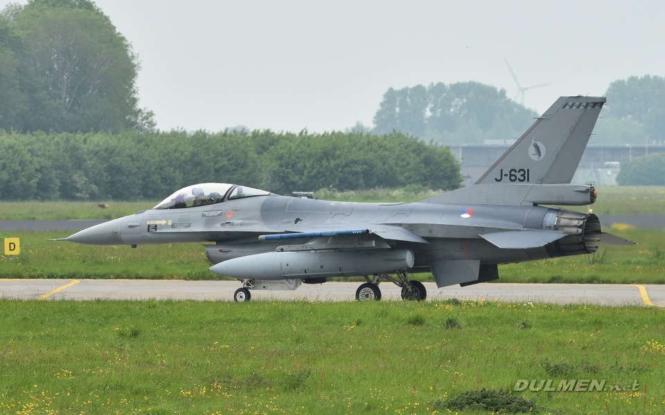 F-16AM J-631 322sqn